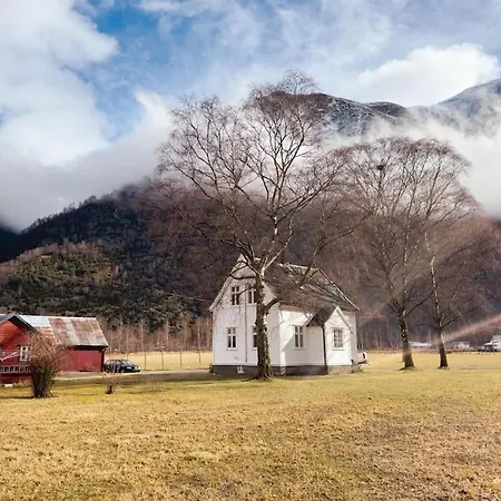 Holiday home Hagusane