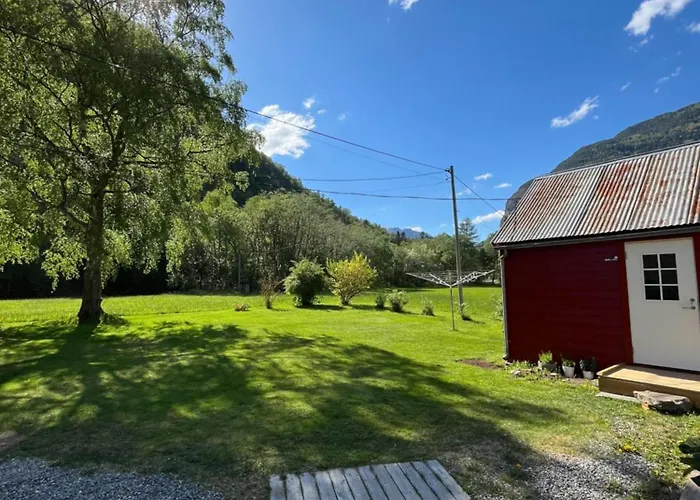 Hagusane * Lærdalsøyri